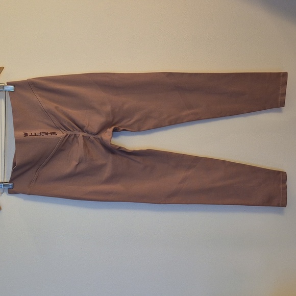 SHEFIT Seamless Leggings V-Waist Color Chestnut/Rose Gold 4 Way Stretch Lg - Picture 3 of 7